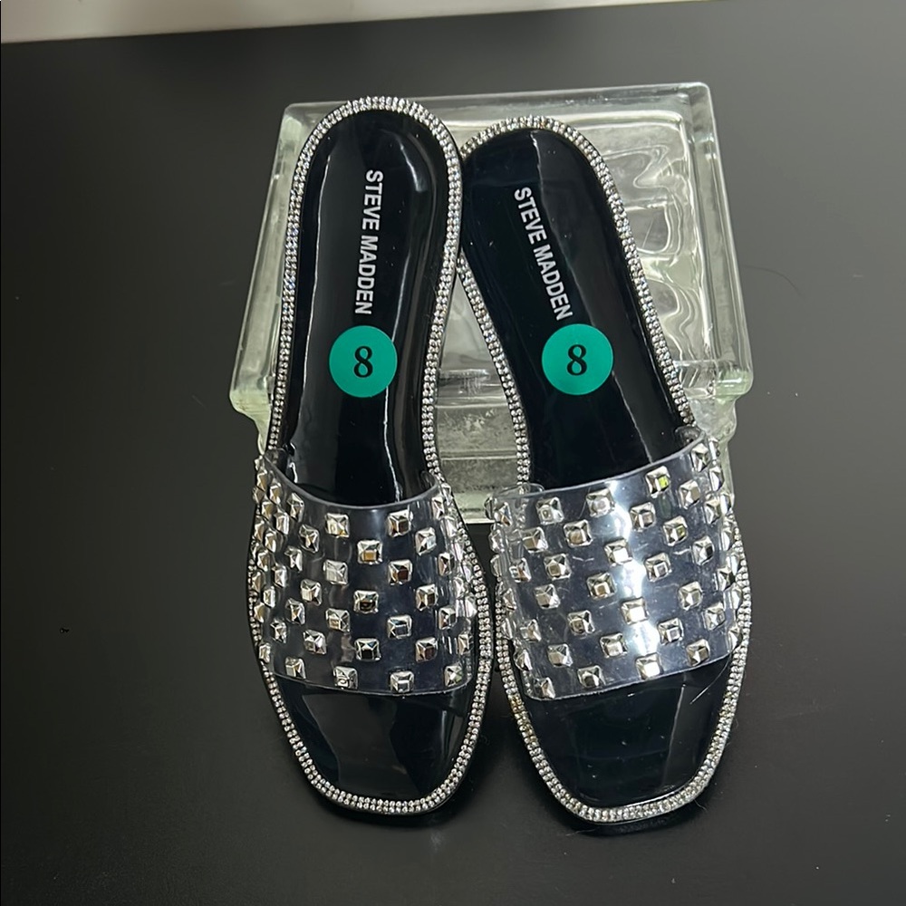 Steve Madden‎ New Black and Silver Slide Sandals